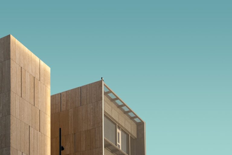 Photo Adaptive architecture